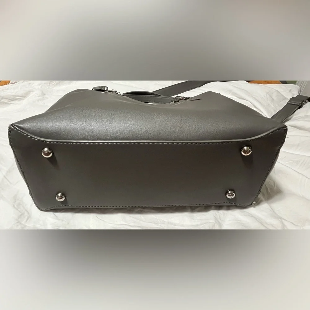 Charming Charlie Gray Purse Handbag with 2 straps, Preloved. - Picture 8 of 16